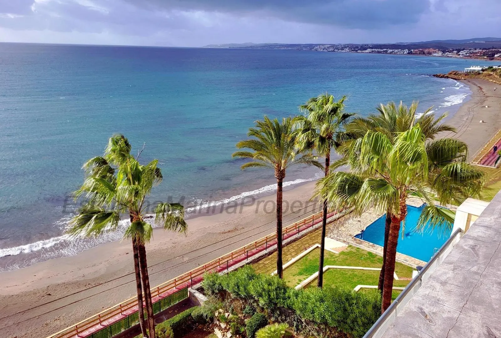 Emp 15, Large Beachside Apartment, El Coral, Estepona 0*,  Spain